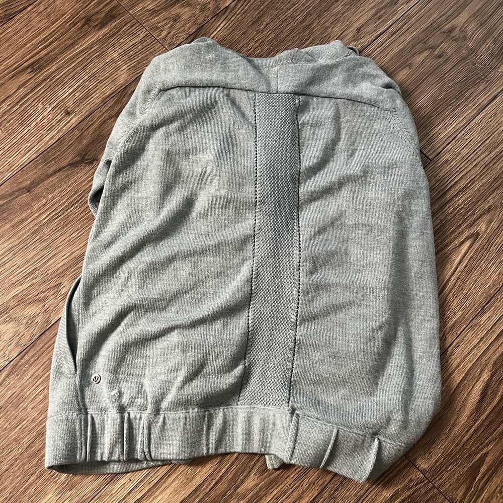 Lululemon jacket - Picture 5 of 5